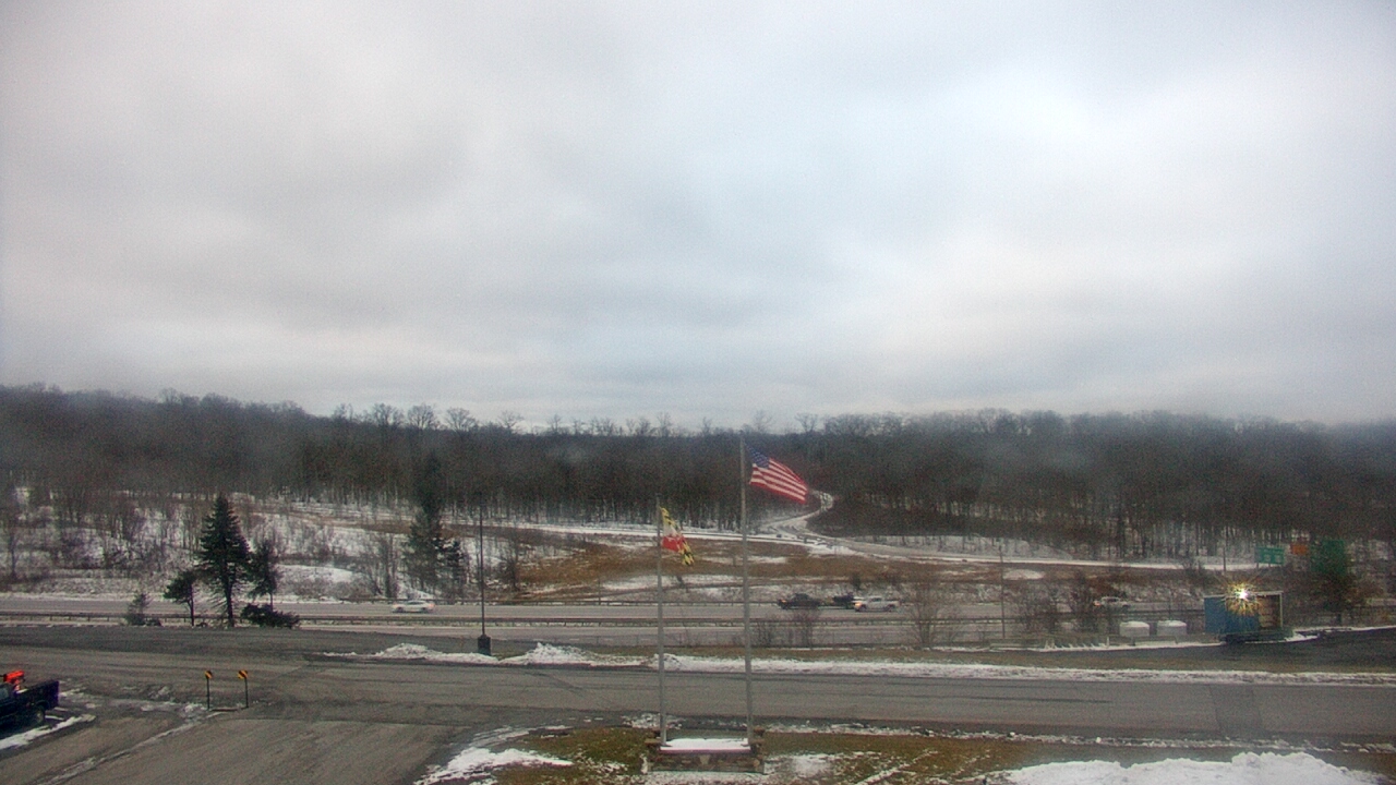 Thumbnail for current weather camera view from Garrett County EMA - Grantsville County Roads in Grantsville, Maryland