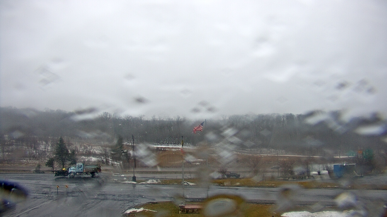 Thumbnail for current weather camera view from Garrett County EMA - Grantsville County Roads in Grantsville, Maryland