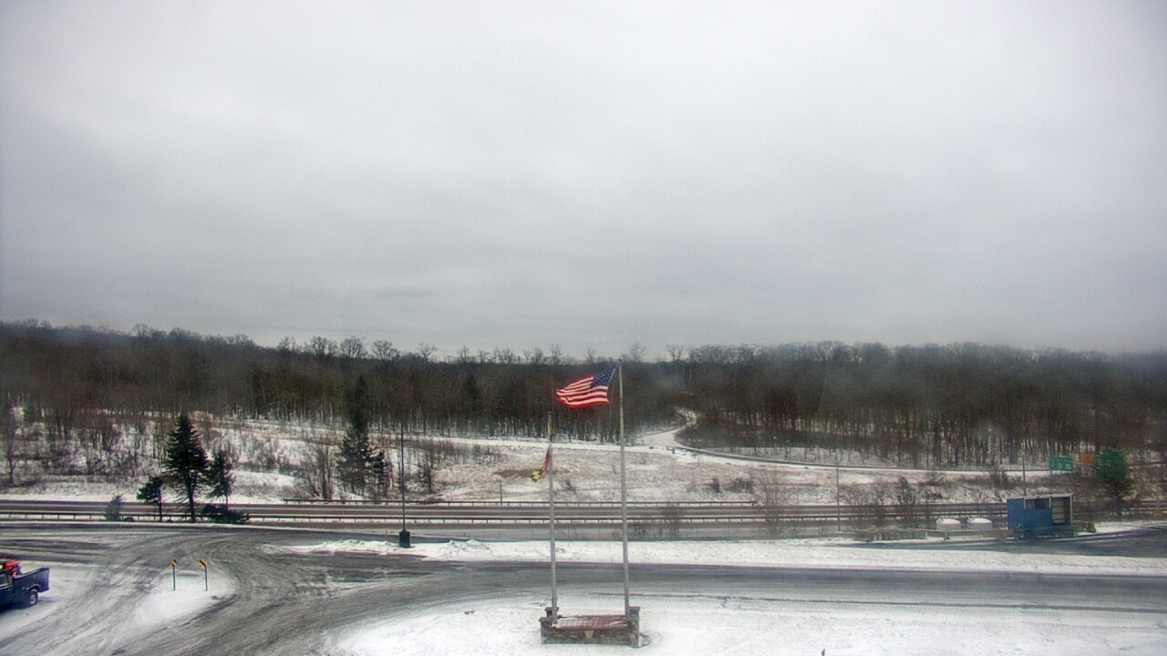 Thumbnail for current weather camera view from Garrett County EMA - Grantsville County Roads in Grantsville, Maryland