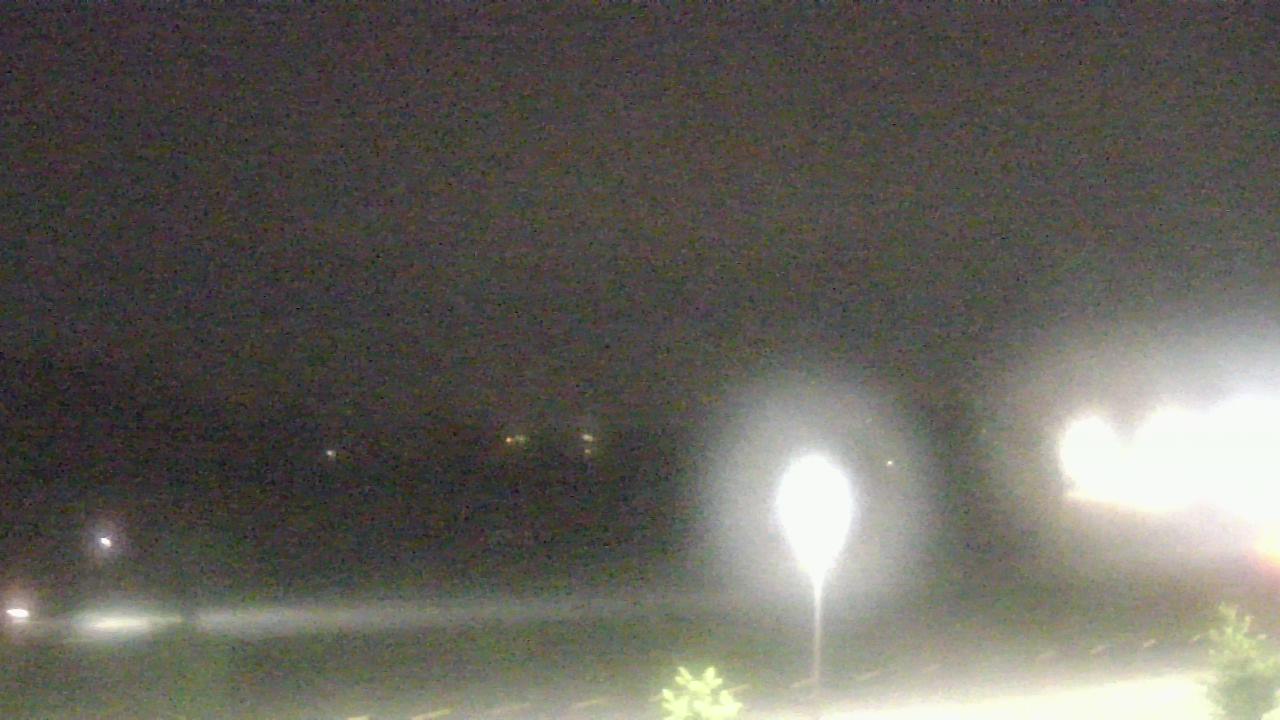 Thumbnail for current weather camera view from Charter School of the Dunes in Gary, Indiana