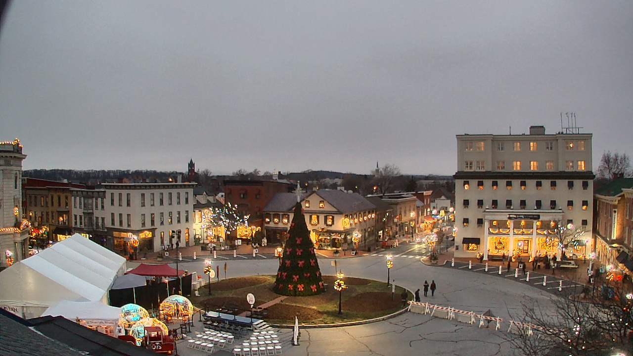 Thumbnail for current weather camera view from Blue and Gray Bar and Grill in Gettysburg, Pennsylvania