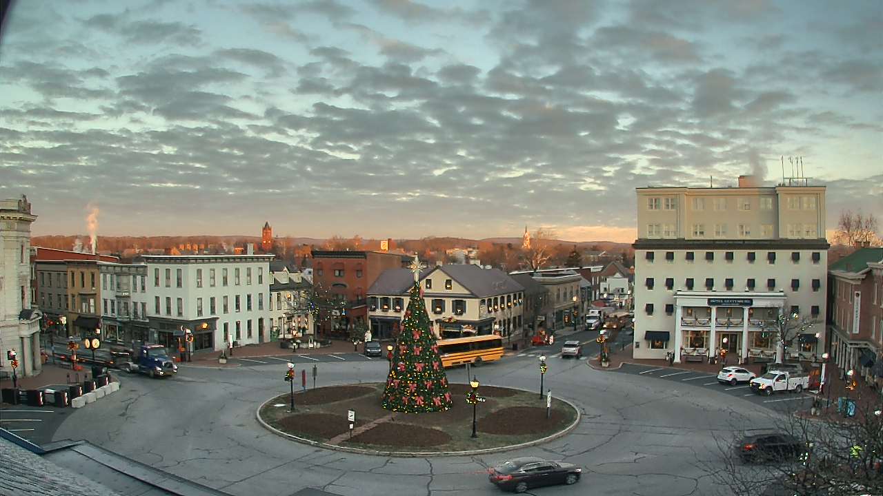 Thumbnail for current weather camera view from Blue and Gray Bar and Grill in Gettysburg, Pennsylvania