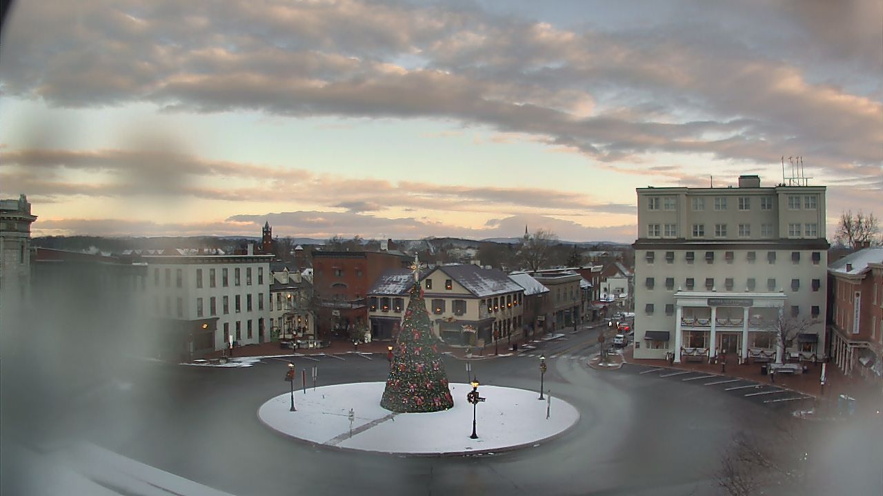 Thumbnail for current weather camera view from Blue and Gray Bar and Grill in Gettysburg, Pennsylvania