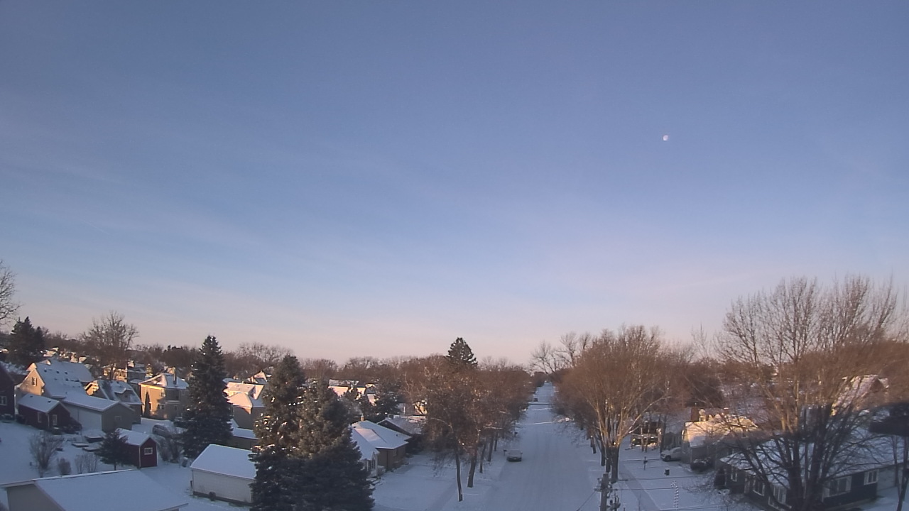 Thumbnail for current weather camera view from Sibley East Middle and High School in Arlington, Minnesota