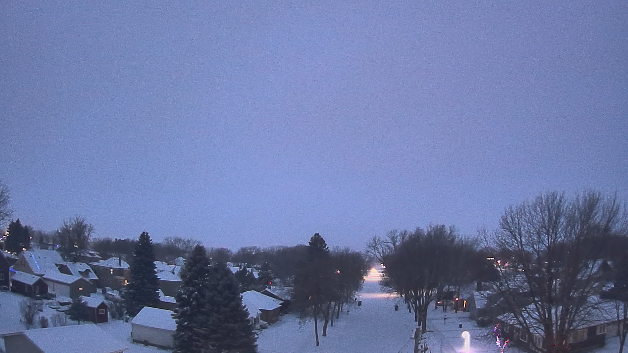 Thumbnail for current weather camera view from Sibley East Middle and High School in Arlington, Minnesota