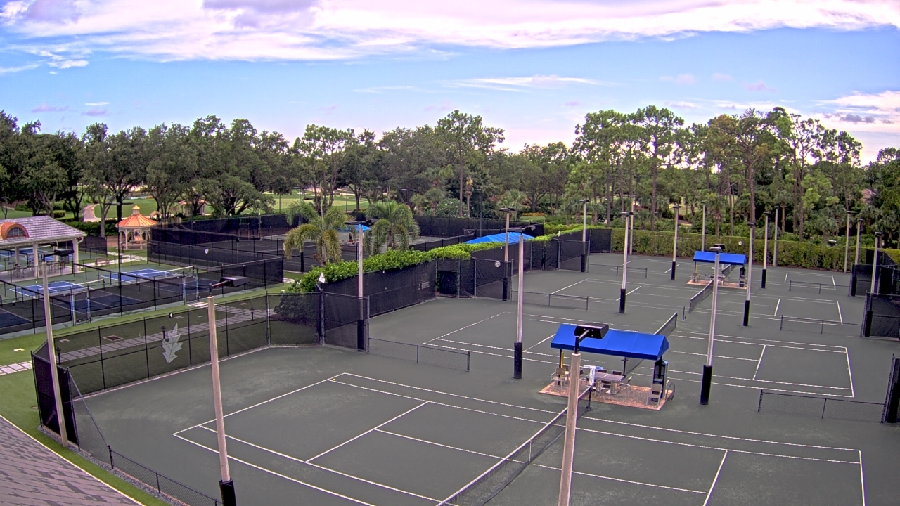 Thumbnail for current weather camera view from Grey Oaks Country Club in Naples, Florida
