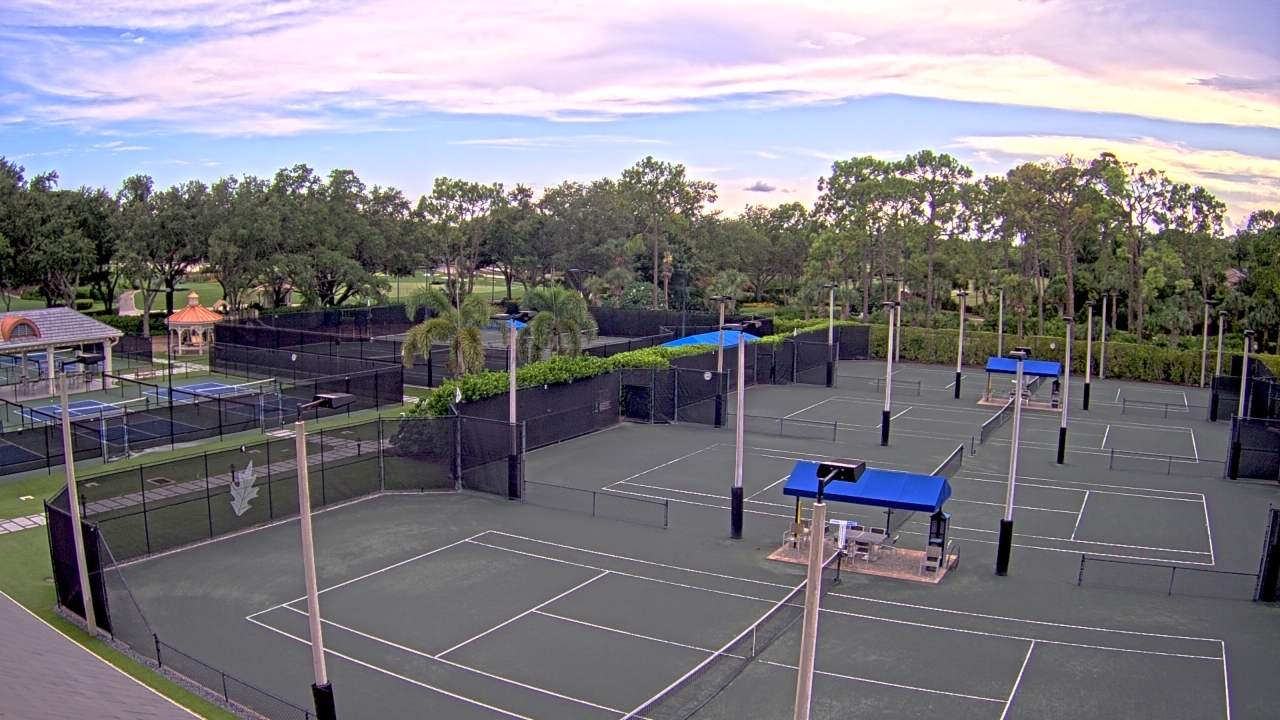 Thumbnail for current weather camera view from Grey Oaks Country Club in Naples, Florida