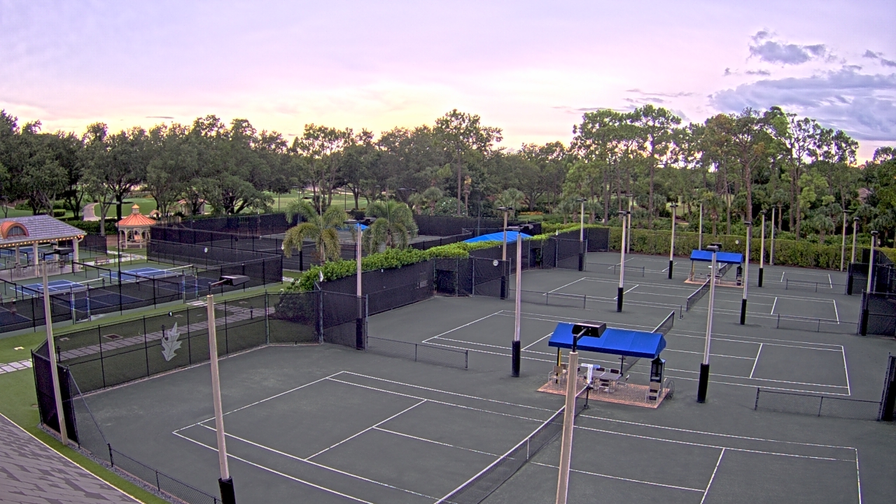 Thumbnail for current weather camera view from Grey Oaks Country Club in Naples, Florida