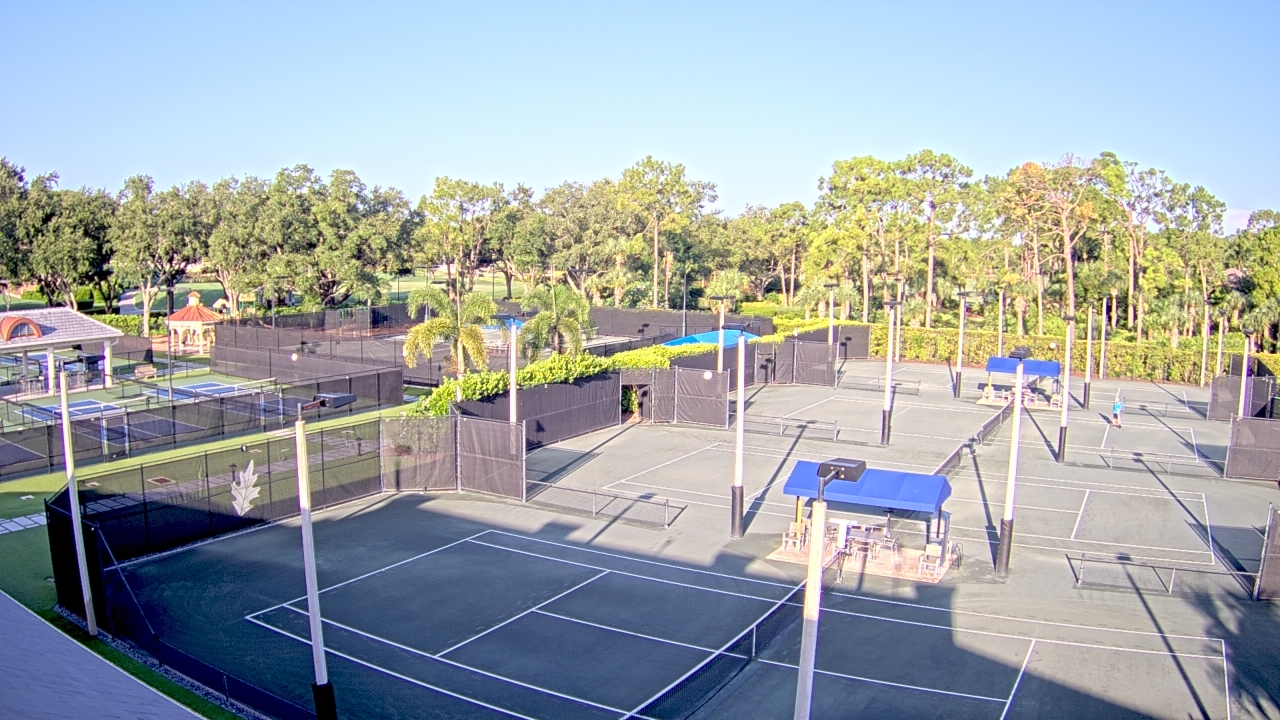 Thumbnail for current weather camera view from Grey Oaks Country Club in Naples, Florida