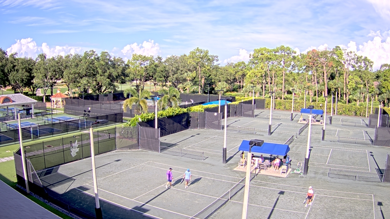 Thumbnail for current weather camera view from Grey Oaks Country Club in Naples, Florida