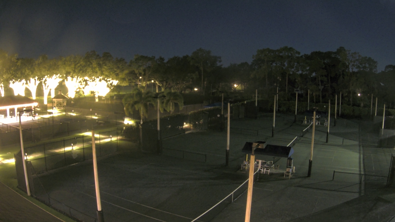 Thumbnail for current weather camera view from Grey Oaks Country Club in Naples, Florida