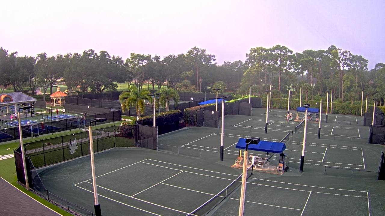 Thumbnail for current weather camera view from Grey Oaks Country Club in Naples, Florida