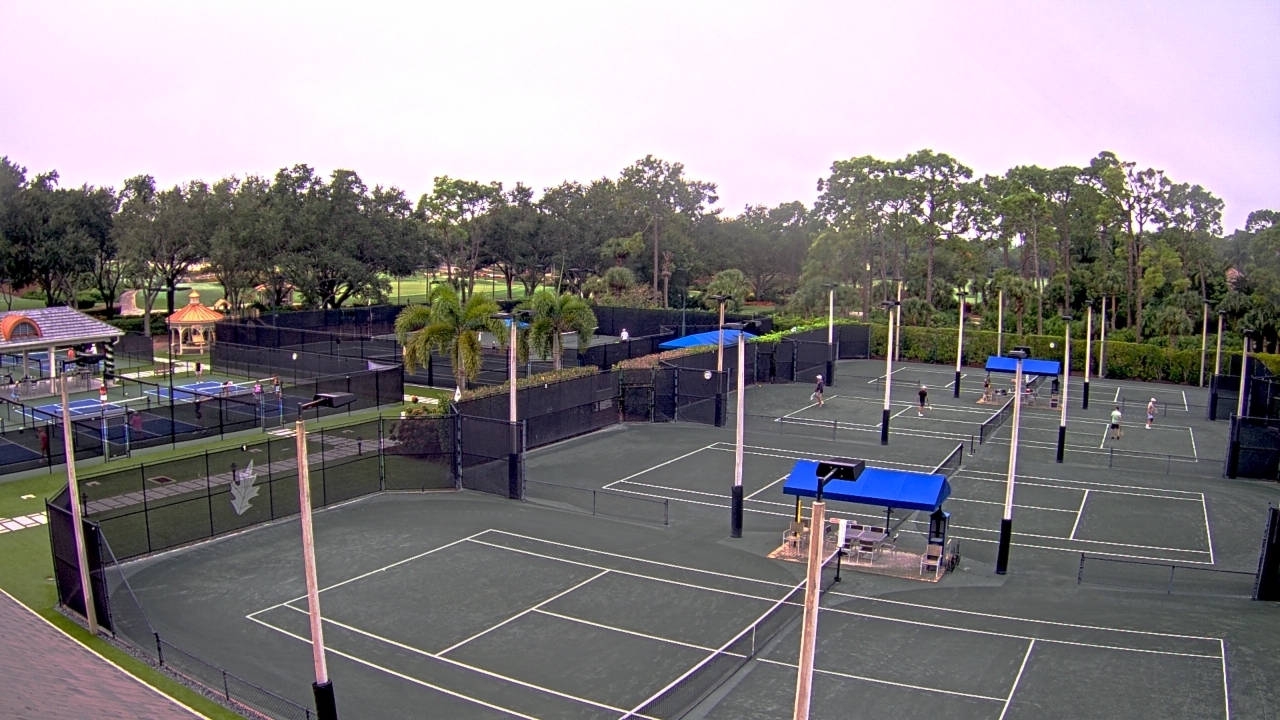Thumbnail for current weather camera view from Grey Oaks Country Club in Naples, Florida