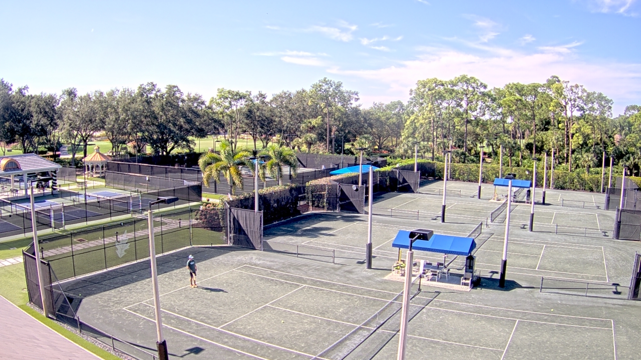 Thumbnail for current weather camera view from Grey Oaks Country Club in Naples, Florida