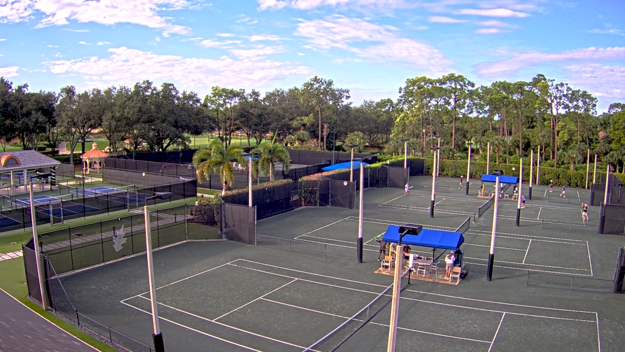Thumbnail for current weather camera view from Grey Oaks Country Club in Naples, Florida