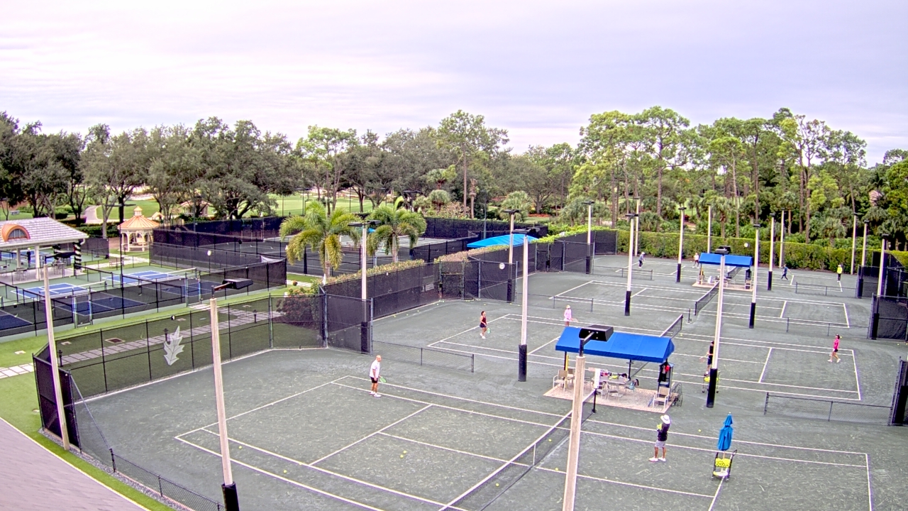 Thumbnail for current weather camera view from Grey Oaks Country Club in Naples, Florida
