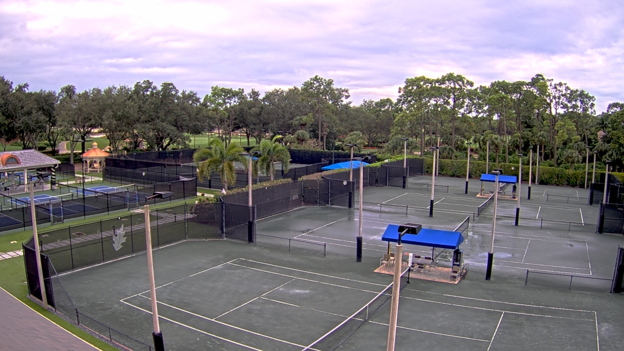 Thumbnail for current weather camera view from Grey Oaks Country Club in Naples, Florida