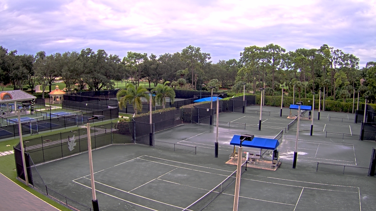 Thumbnail for current weather camera view from Grey Oaks Country Club in Naples, Florida