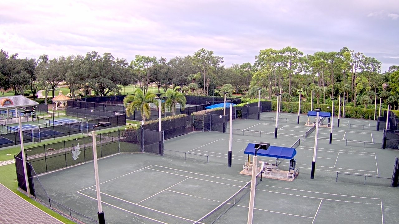 Thumbnail for current weather camera view from Grey Oaks Country Club in Naples, Florida