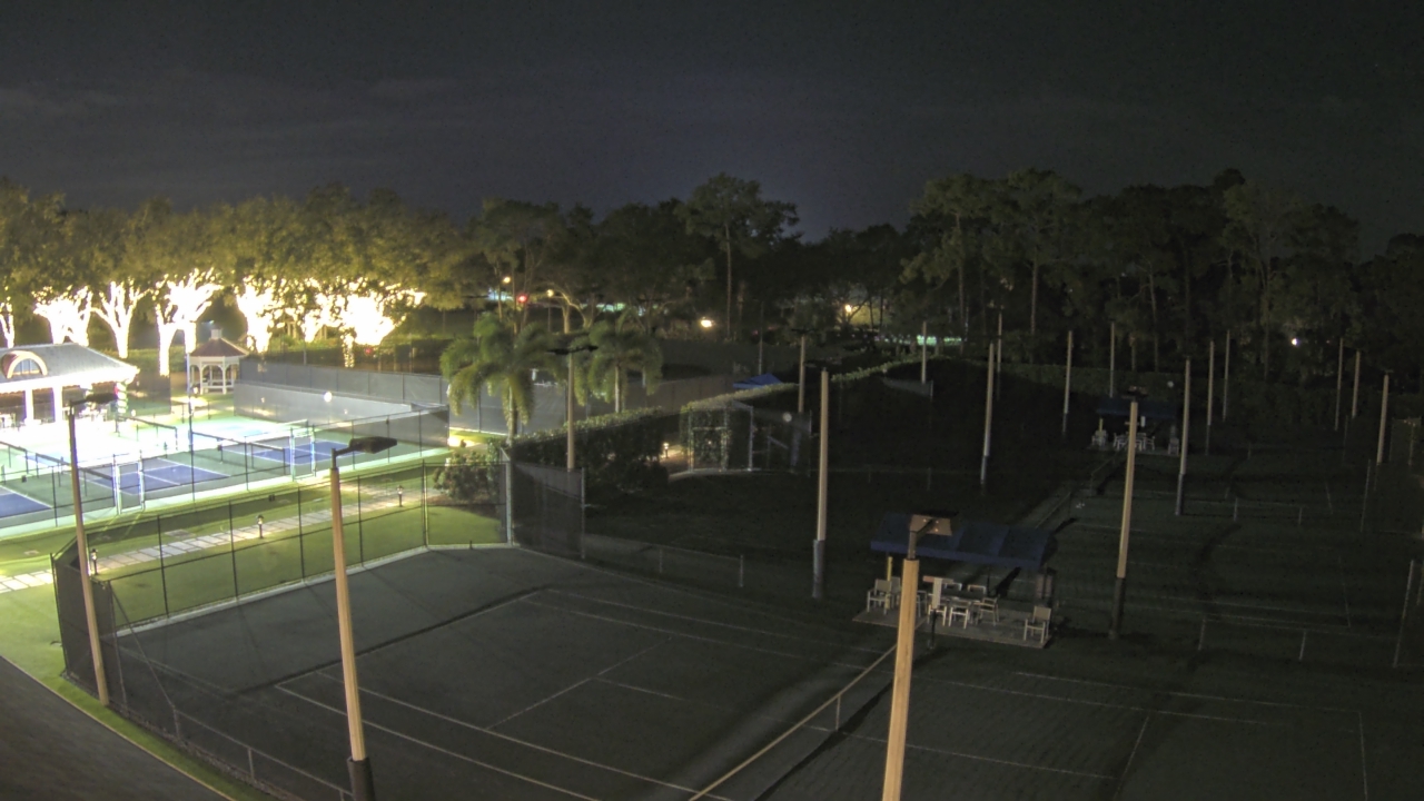 Thumbnail for current weather camera view from Grey Oaks Country Club in Naples, Florida