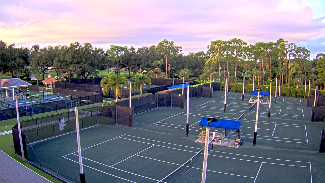 Thumbnail for current weather camera view from Grey Oaks Country Club in Naples, Florida