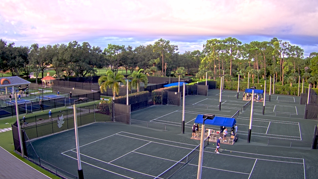 Thumbnail for current weather camera view from Grey Oaks Country Club in Naples, Florida