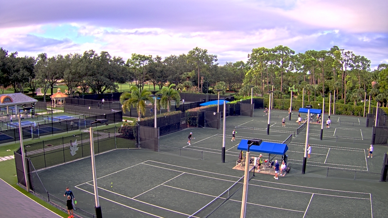 Thumbnail for current weather camera view from Grey Oaks Country Club in Naples, Florida