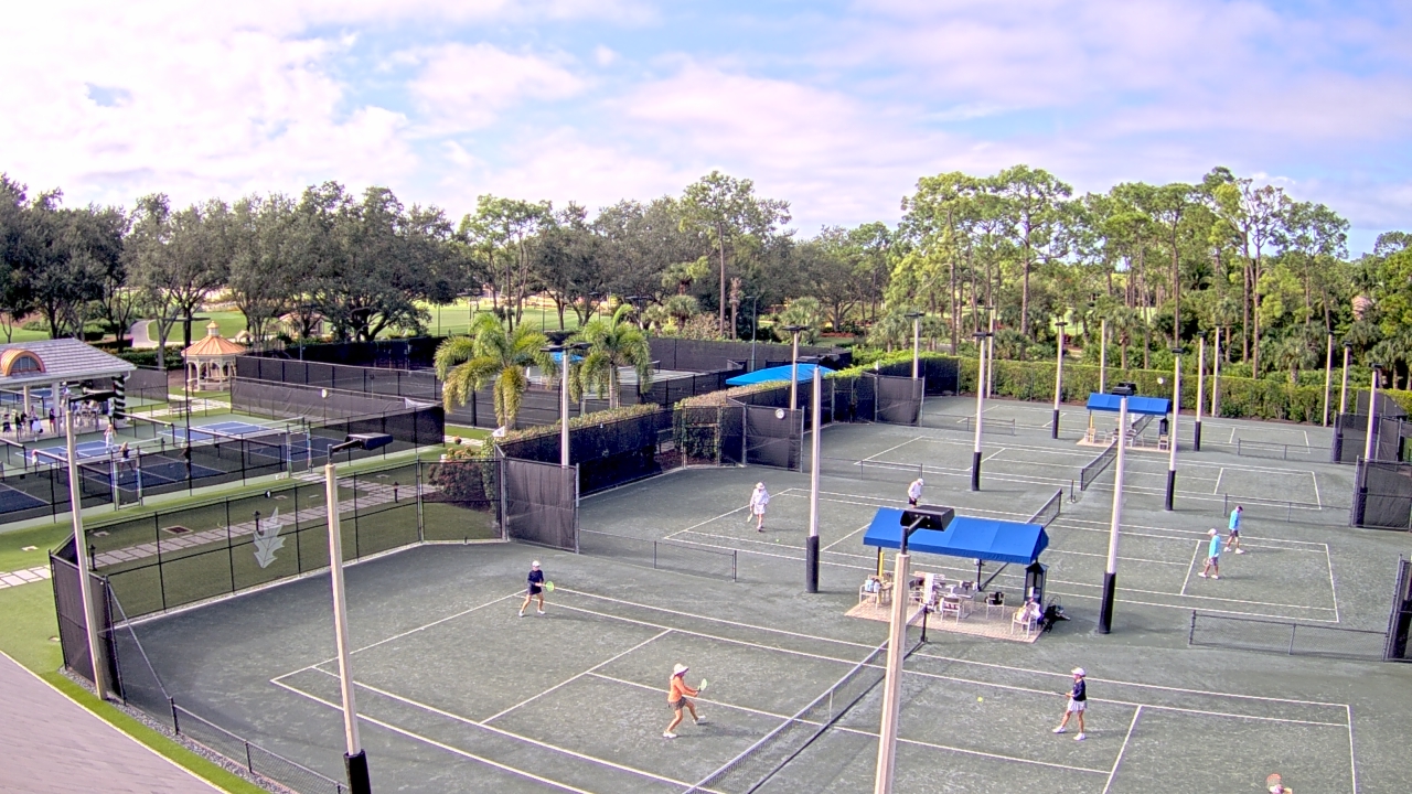Thumbnail for current weather camera view from Grey Oaks Country Club in Naples, Florida