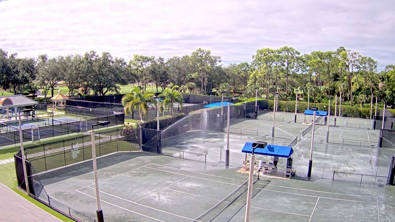 Thumbnail for current weather camera view from Grey Oaks Country Club in Naples, Florida