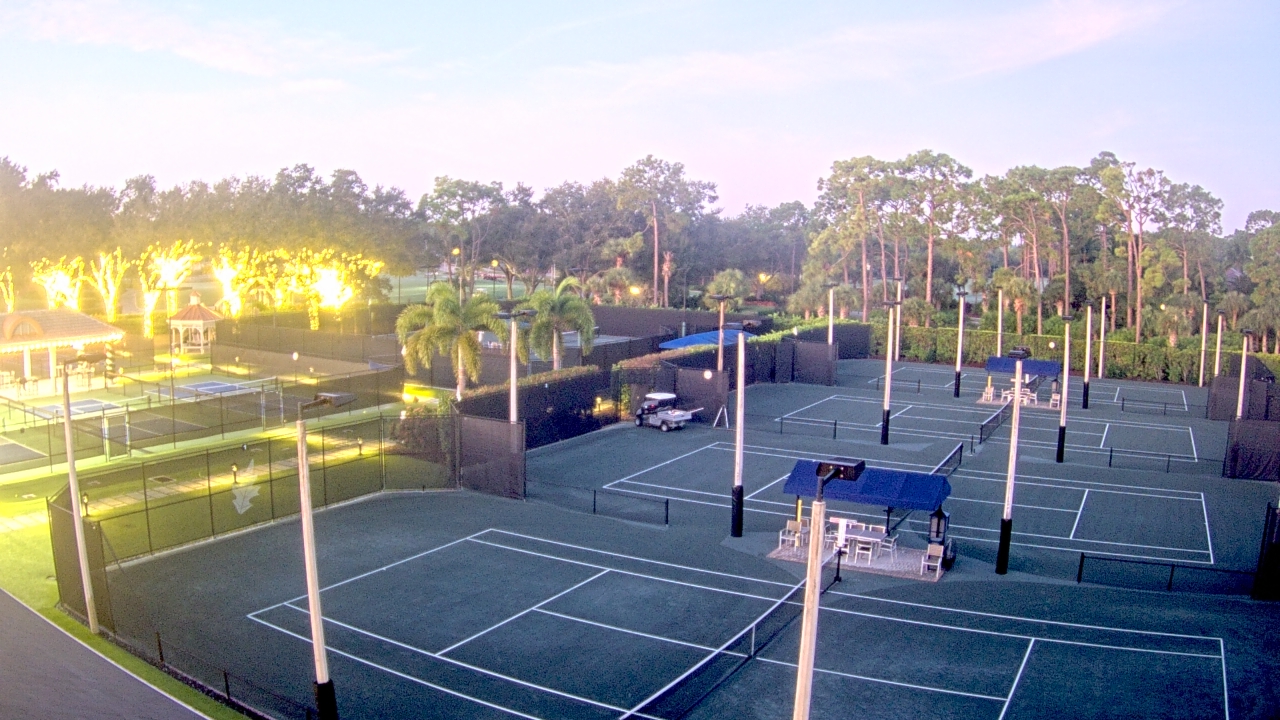 Thumbnail for current weather camera view from Grey Oaks Country Club in Naples, Florida