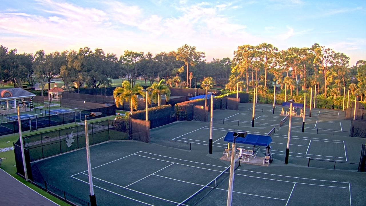 Thumbnail for current weather camera view from Grey Oaks Country Club in Naples, Florida