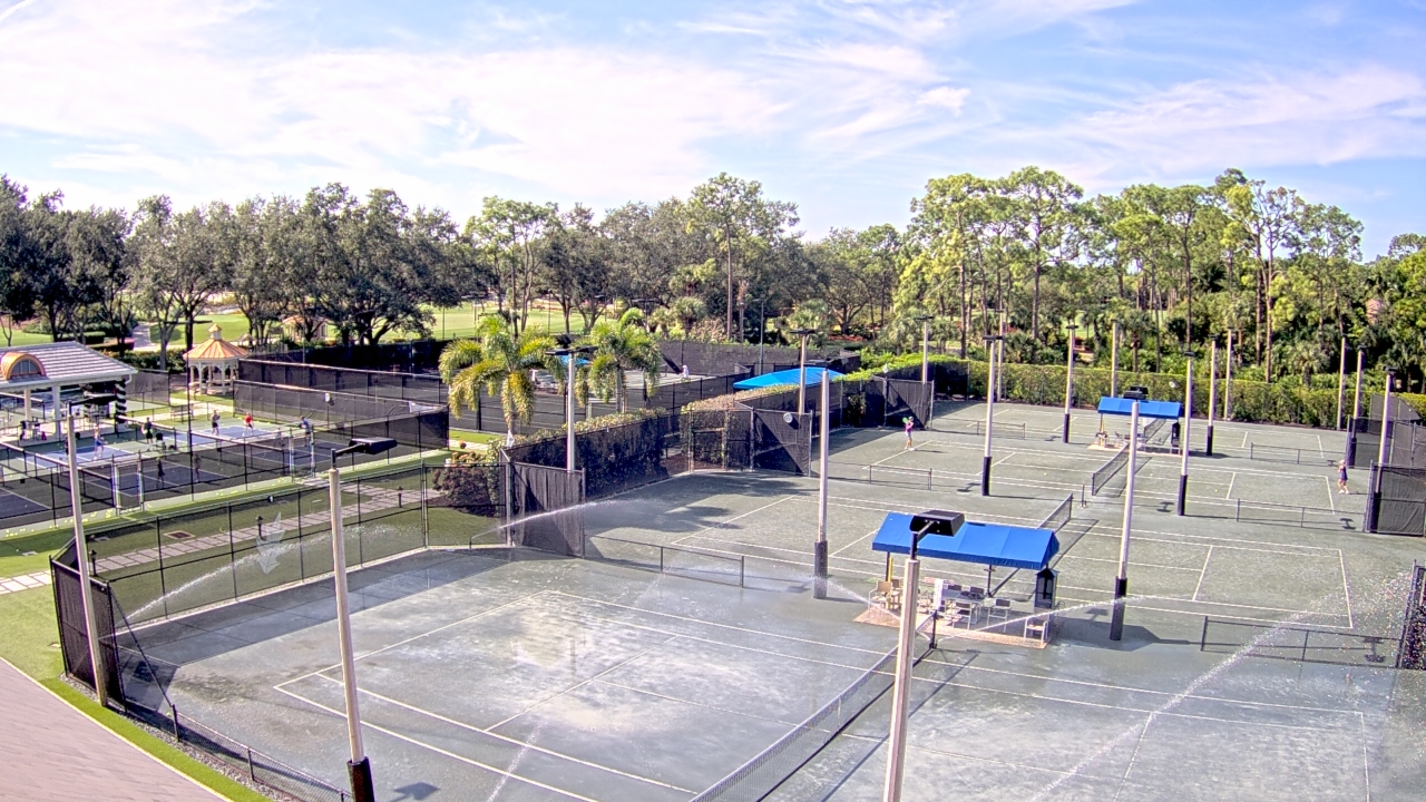 Thumbnail for current weather camera view from Grey Oaks Country Club in Naples, Florida
