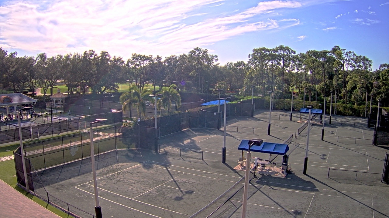 Thumbnail for current weather camera view from Grey Oaks Country Club in Naples, Florida