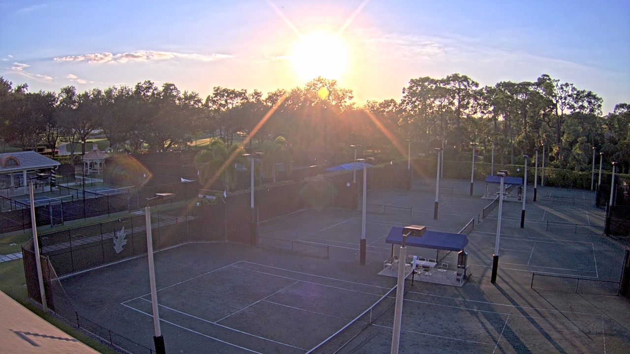 Thumbnail for current weather camera view from Grey Oaks Country Club in Naples, Florida