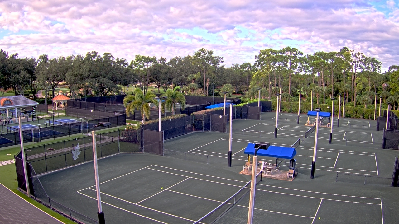 Thumbnail for current weather camera view from Grey Oaks Country Club in Naples, Florida