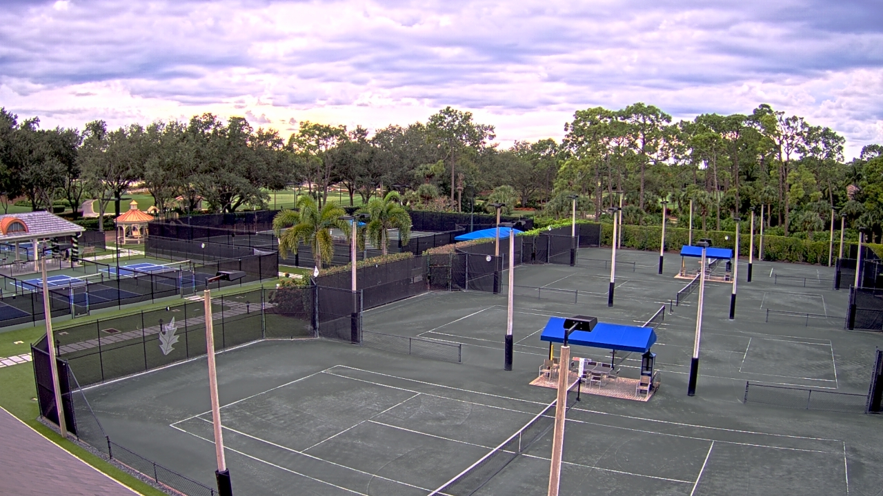 Thumbnail for current weather camera view from Grey Oaks Country Club in Naples, Florida