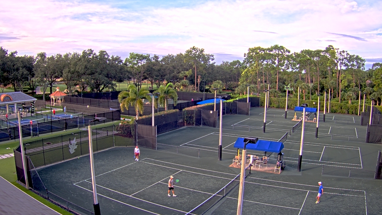 Thumbnail for current weather camera view from Grey Oaks Country Club in Naples, Florida