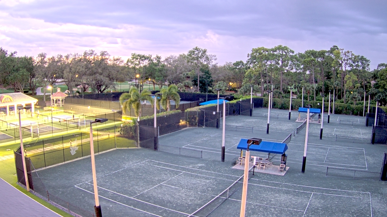 Thumbnail for current weather camera view from Grey Oaks Country Club in Naples, Florida