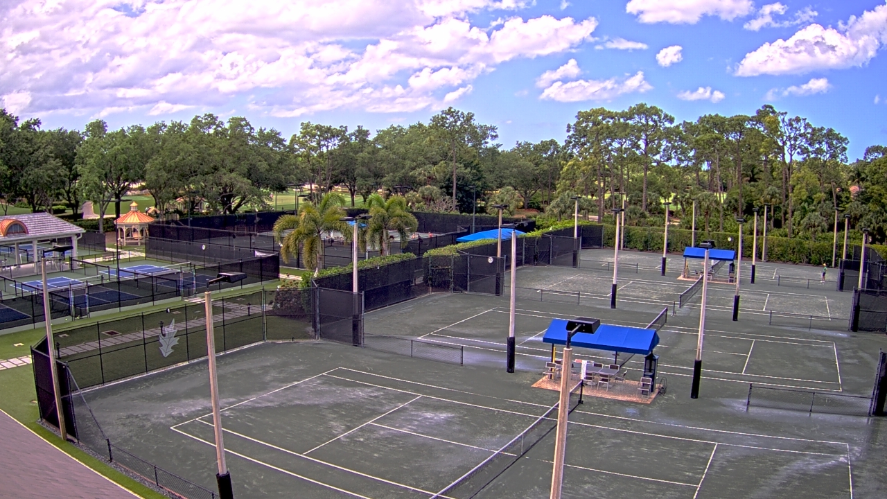 Thumbnail for current weather camera view from Grey Oaks Country Club in Naples, Florida