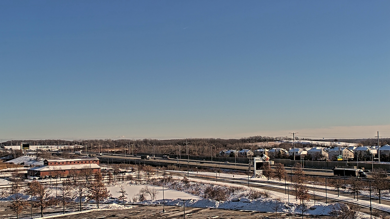 Thumbnail for current weather camera view from NOW Arena in Hoffman Estates, Illinois