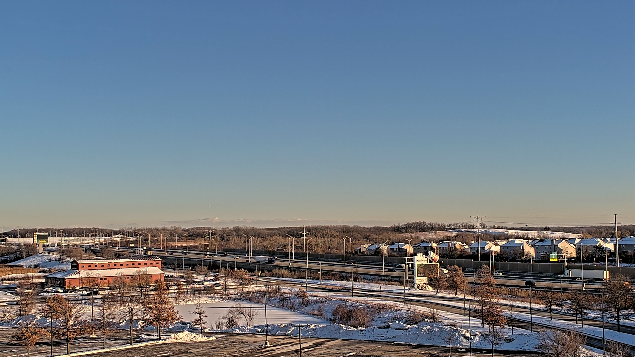 Thumbnail for current weather camera view from NOW Arena in Hoffman Estates, Illinois
