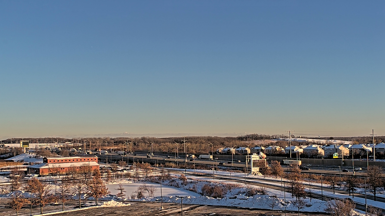 Thumbnail for current weather camera view from NOW Arena in Hoffman Estates, Illinois