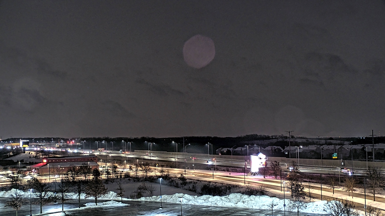 Thumbnail for current weather camera view from NOW Arena in Hoffman Estates, Illinois