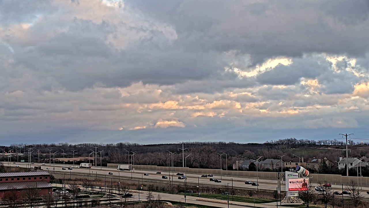 Thumbnail for current weather camera view from NOW Arena in Hoffman Estates, Illinois