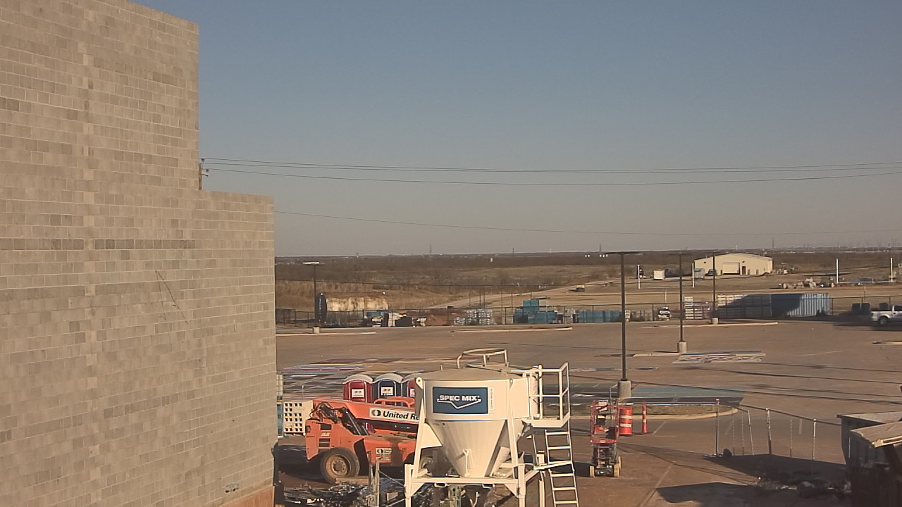 Thumbnail for current weather camera view from Holliday ISD in Holliday, Texas