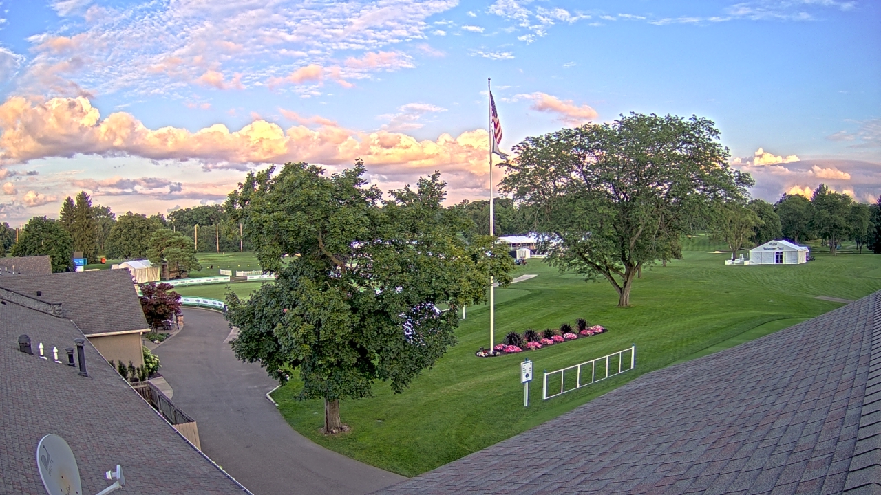 Thumbnail for current weather camera view from Highland Meadows Golf Club in Sylvania, Ohio