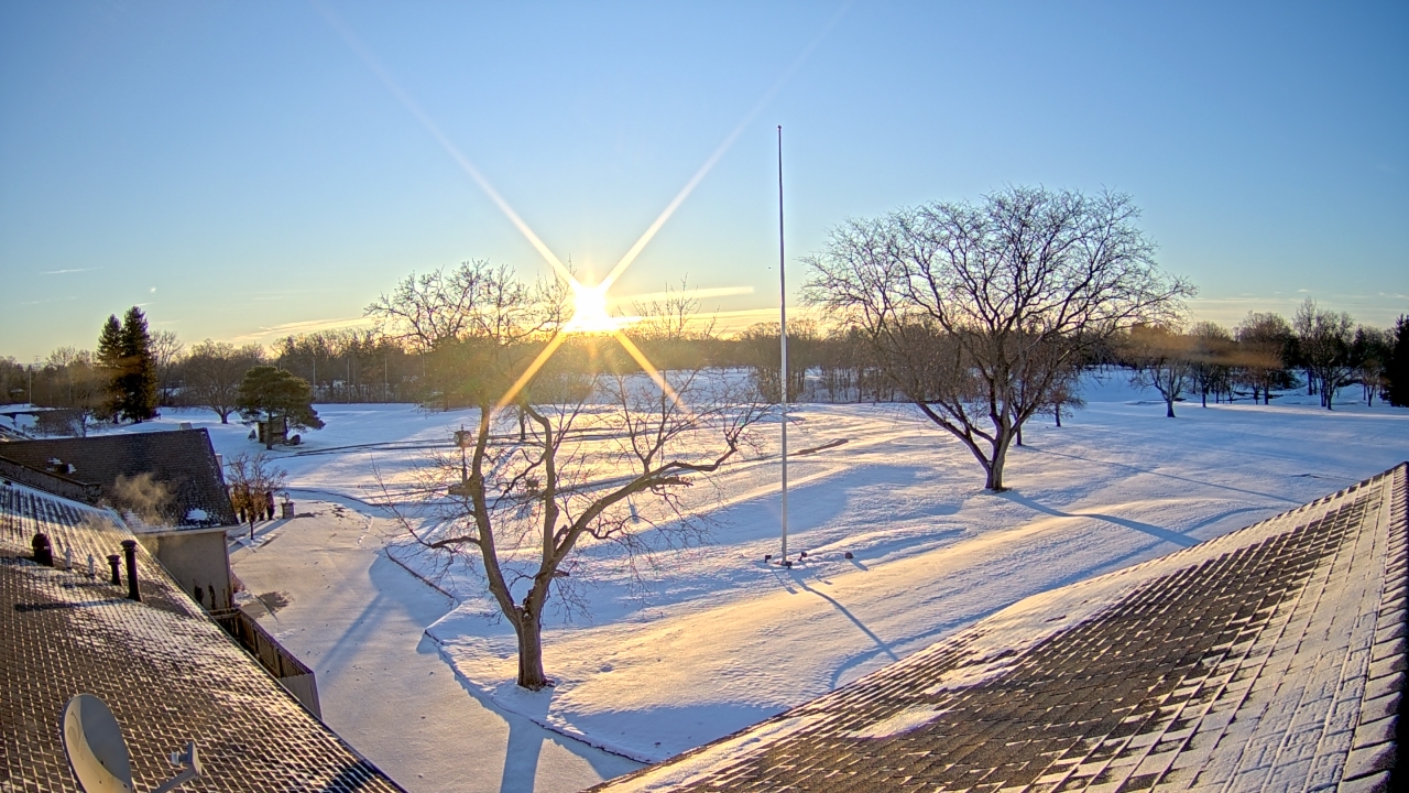 Thumbnail for current weather camera view from Highland Meadows Golf Club in Sylvania, Ohio