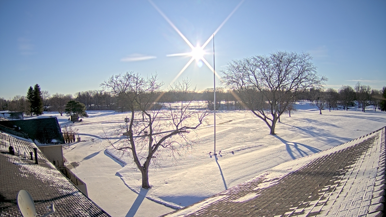 Thumbnail for current weather camera view from Highland Meadows Golf Club in Sylvania, Ohio