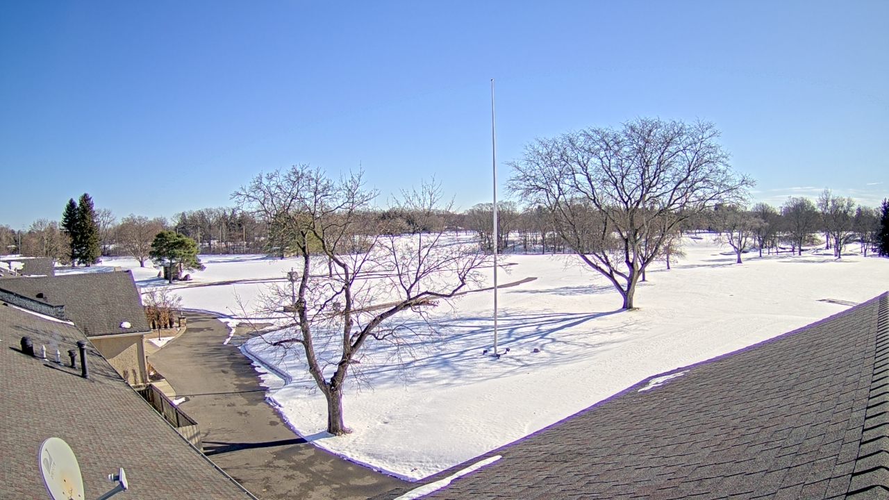 Thumbnail for current weather camera view from Highland Meadows Golf Club in Sylvania, Ohio