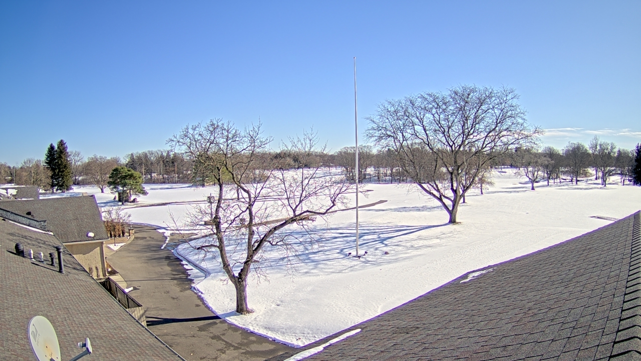 Thumbnail for current weather camera view from Highland Meadows Golf Club in Sylvania, Ohio